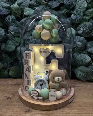 Metryczka ze świecącą literką